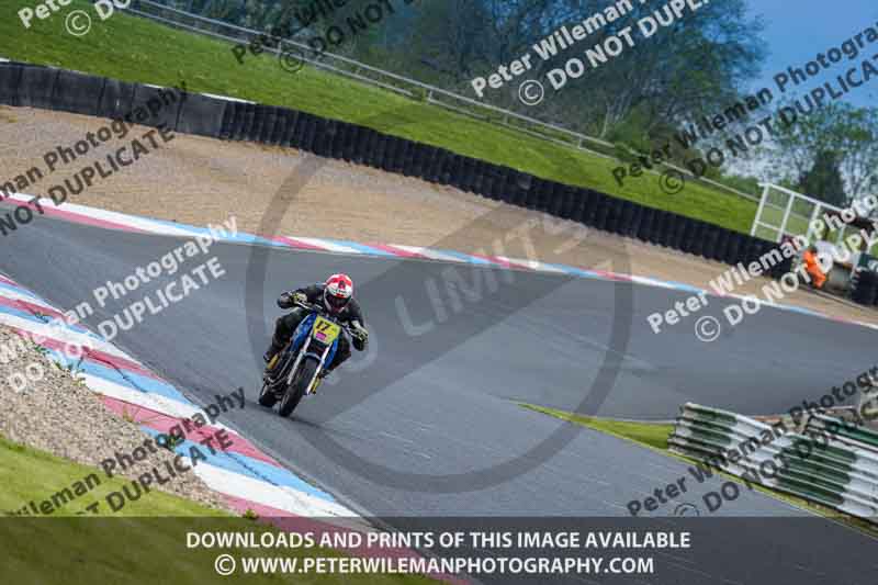 enduro digital images;event digital images;eventdigitalimages;mallory park;mallory park photographs;mallory park trackday;mallory park trackday photographs;no limits trackdays;peter wileman photography;racing digital images;trackday digital images;trackday photos